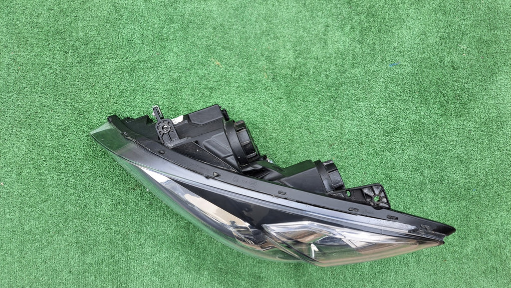 Frontscheinwerfer Kia Ceed Links Scheinwerfer Headlight