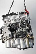 Laden Sie das Bild in den Galerie-Viewer, Motor BMW G31 3 G21 G30 G20 B48B20A 2.0 184PS 135kW 47TKm 2022 Benzin Unkomplett