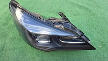 Load image into Gallery viewer, Frontscheinwerfer Opel Astra 39195689 LED Rechts Scheinwerfer Headlight