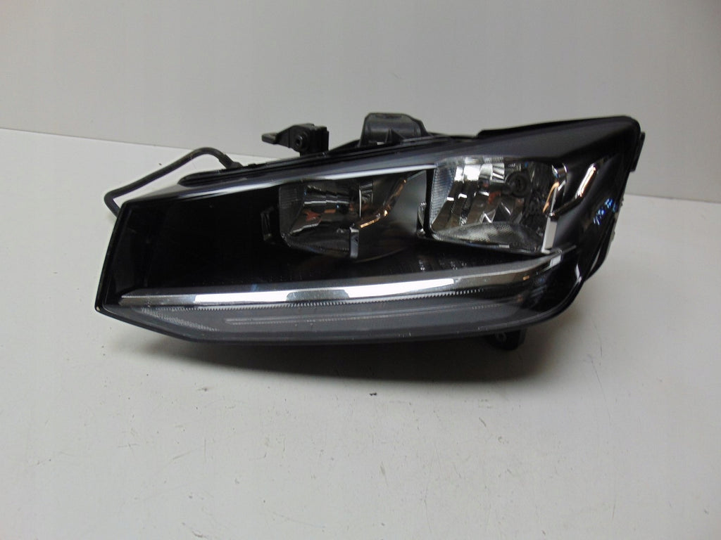 Frontscheinwerfer Audi Q2 8W0941003 LED Ein Stück (Rechts oder Links) Headlight