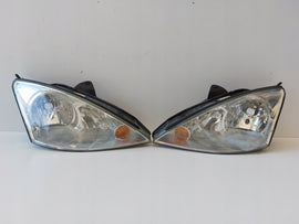 Frontscheinwerfer Ford Focus 2M51-13W030-BF 2M51-13W029-BF Ein Satz Headlight SCH5576836174om