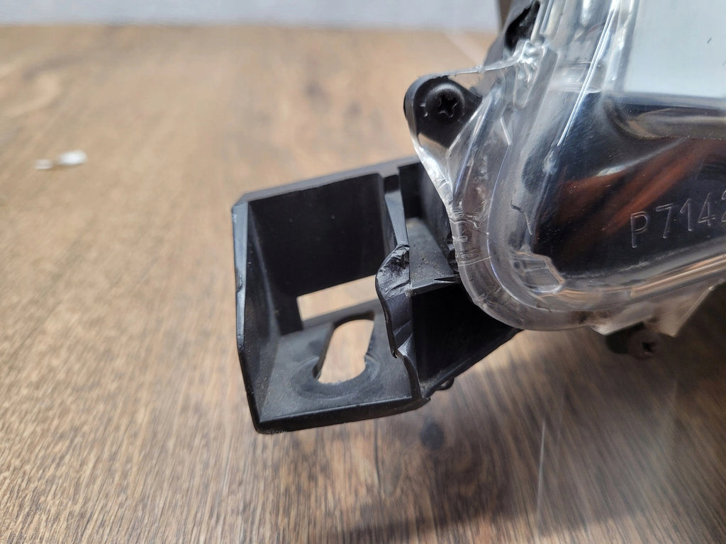 Frontscheinwerfer Citroën C-Crosser Ccrosser 16816885194 Xenon Rechts oder Links