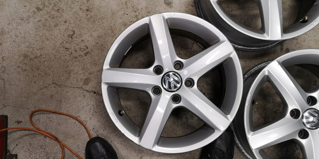 1x Alufelge 16 Zoll 6.5" 5x112 42ET 3AA071496 VW Passat Rim Wheel FEL2470833758eu