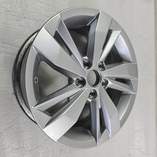 Load image into Gallery viewer, 1x Alufelge 15 Zoll 5.5" 5x100 40ET 2G0601025N VW Polo Rim Wheel FEL2442788156lo