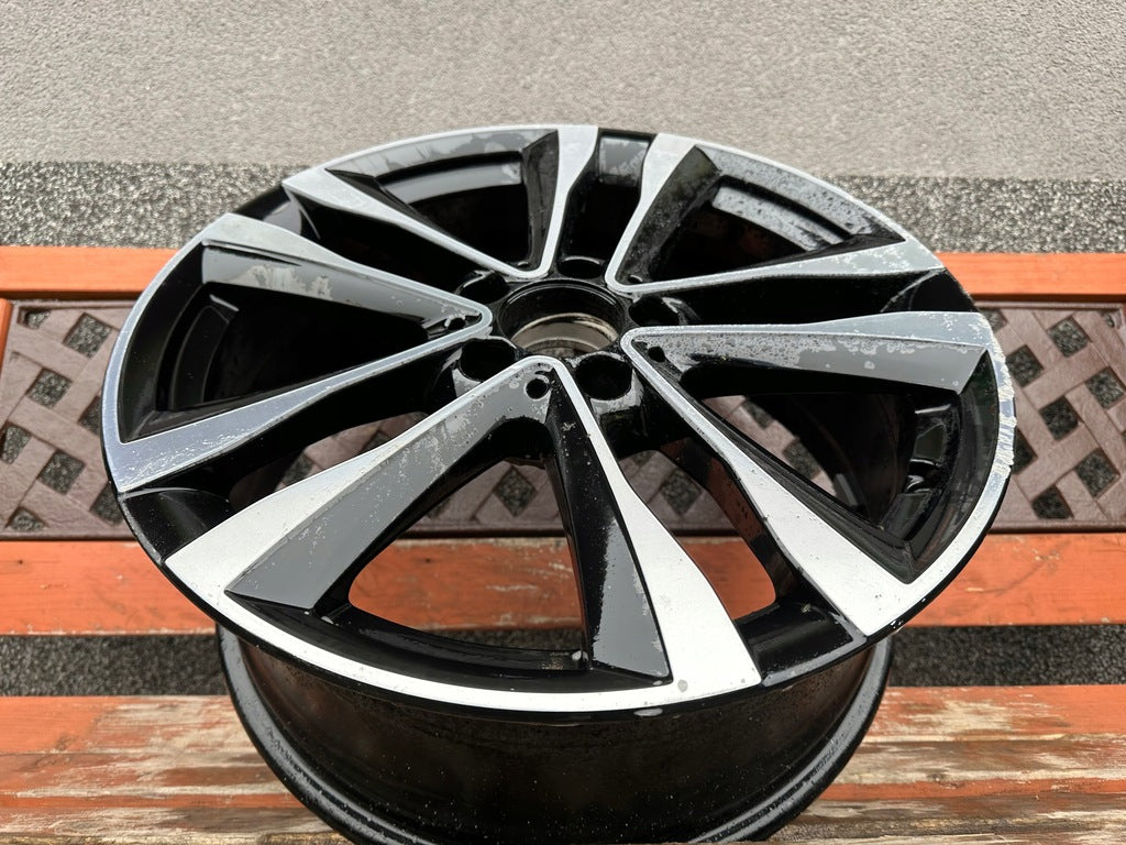 1x Alufelge 18 Zoll 7.5" 5x112 49ET Glanz Schwarz A1774012700 Mercedes-Benz W177 FEL4834112291ms