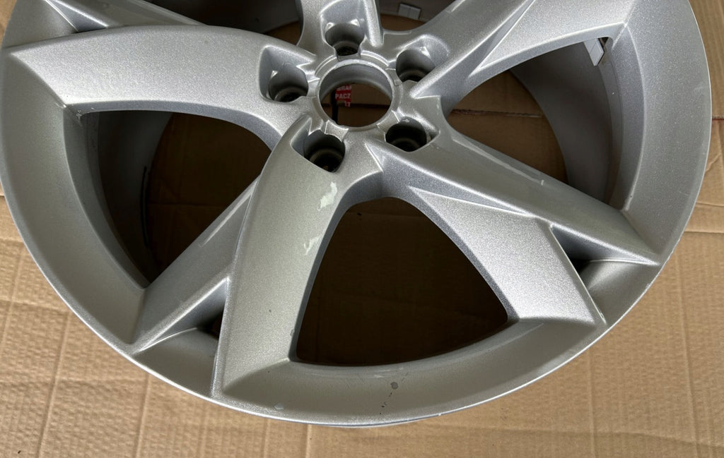 1x Alufelge 19 Zoll 8.5" 5x112 32ET Glanz Silber 8T0601025F Audi A4 B8 Rim Wheel FEL2675640949js