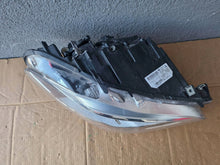 Laden Sie das Bild in den Galerie-Viewer, Frontscheinwerfer BMW 5 F11 F10 7424146-01 LED Rechts Scheinwerfer Headlight SCH2597242571fl