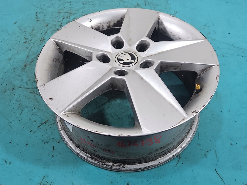 1x Alufelge 16 Zoll 6.5" 5x112 5E0601025H Skoda Octavia Iii Rim Wheel FEL5830387803ro