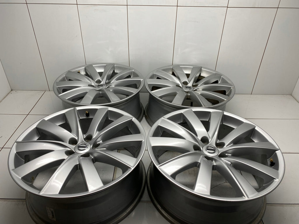 4x Alufelge 19 Zoll 8.0" 5x108 42 5ET Glanz Silber 31362276 Volvo I Rim Wheel FEL7613079255xs