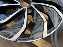 Laden Sie das Bild in den Galerie-Viewer, 1x Alufelge 17 Zoll 5x112 5H0601025D VW Golf Viii Rim Wheel FEL6573710068wm