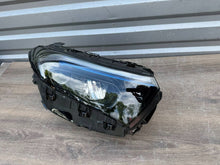 Laden Sie das Bild in den Galerie-Viewer, Frontscheinwerfer Mercedes-Benz Eqa Eqb 2439069000 Full LED Rechts Headlight SCH4173697912km