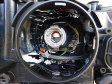 Load image into Gallery viewer, Frontscheinwerfer BMW 5 F11 F10 7203245 Bi-Xenon Ein Stück (Rechts oder Links) SCH3023305478gz