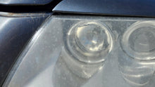 Laden Sie das Bild in den Galerie-Viewer, Frontscheinwerfer VW Touareg Ein Stück (Rechts oder Links) Headlight SCH1576816484dc