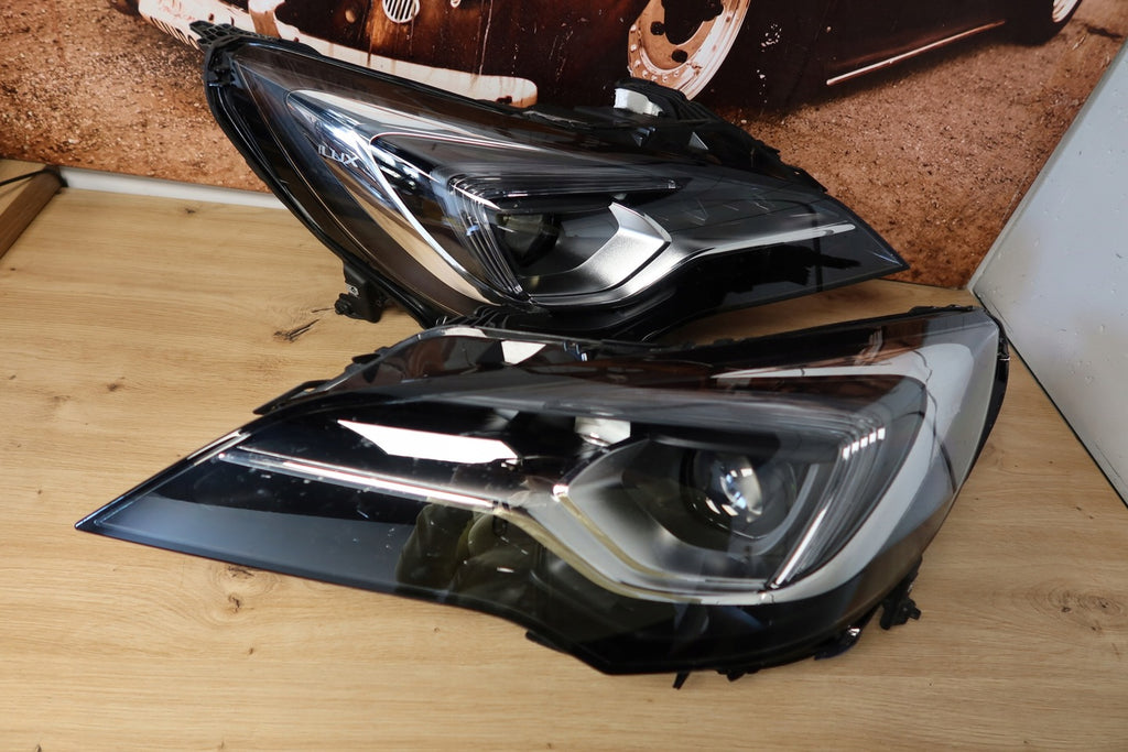 Frontscheinwerfer Opel Astra 39023763 39077807 LED Ein Stück (Rechts oder Links)