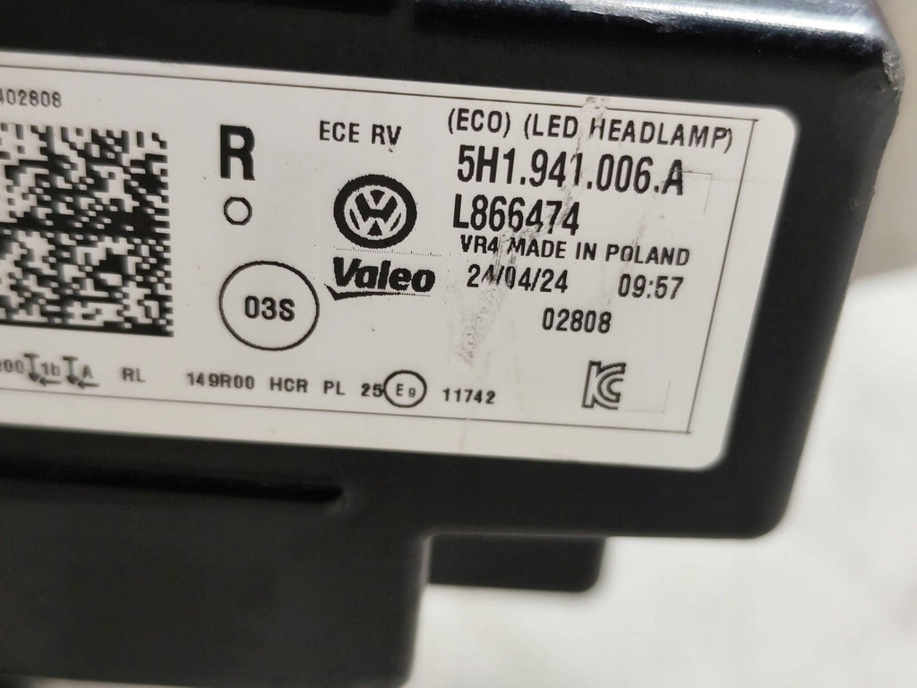 Frontscheinwerfer VW Golf VIII 5H1941006A L866474 Full LED Rechts Headlight SCH9322681657dq