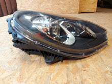 Laden Sie das Bild in den Galerie-Viewer, Frontscheinwerfer Porsche Macan 95B941032CQ Xenon Rechts Scheinwerfer Headlight SCH8247300211fc