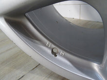 Laden Sie das Bild in den Galerie-Viewer, 1x Alufelge 18 Zoll 8.0&quot; 5x130 99736214001 Porsche Rim Wheel