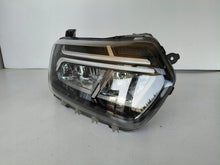 Laden Sie das Bild in den Galerie-Viewer, Frontscheinwerfer Dacia Duster 260101613R Full LED Rechts Scheinwerfer Headlight