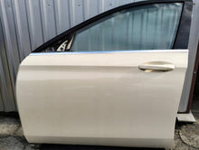 Load image into Gallery viewer, Tür Mercedes-Benz W213 A2137200105 2137200105 Vorne Links Door Porta Porte
