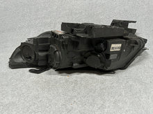 Laden Sie das Bild in den Galerie-Viewer, Frontscheinwerfer Land Rover I Sport Discovery FK72-13W029-EG Xenon Rechts SCH6932131531mq