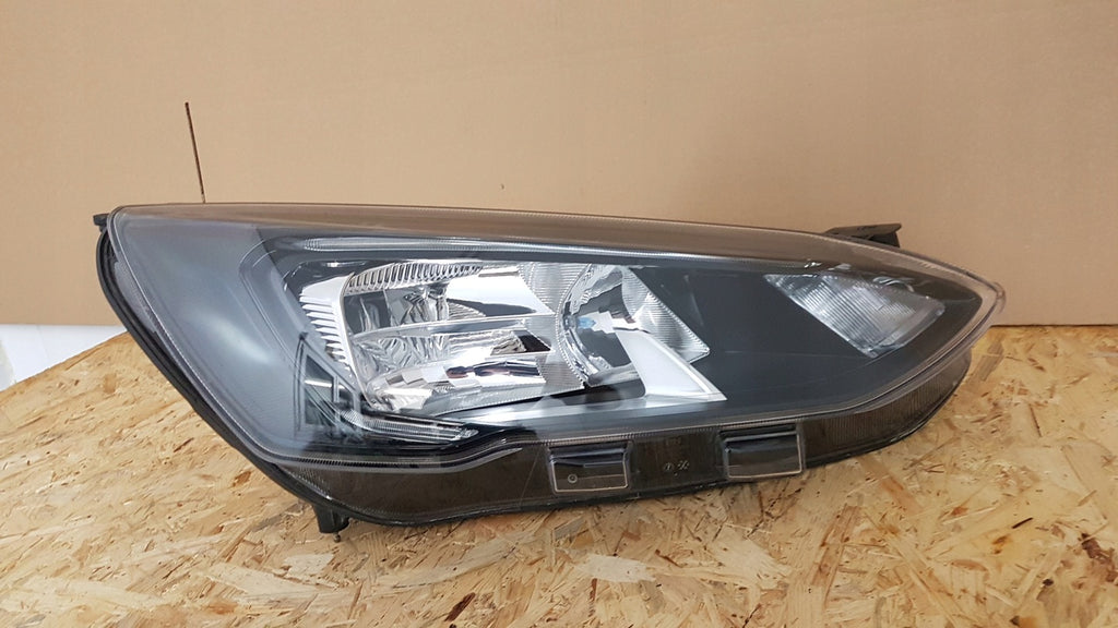 Frontscheinwerfer Ford Focus MX7B-13E014-CC LED Rechts Scheinwerfer Headlight