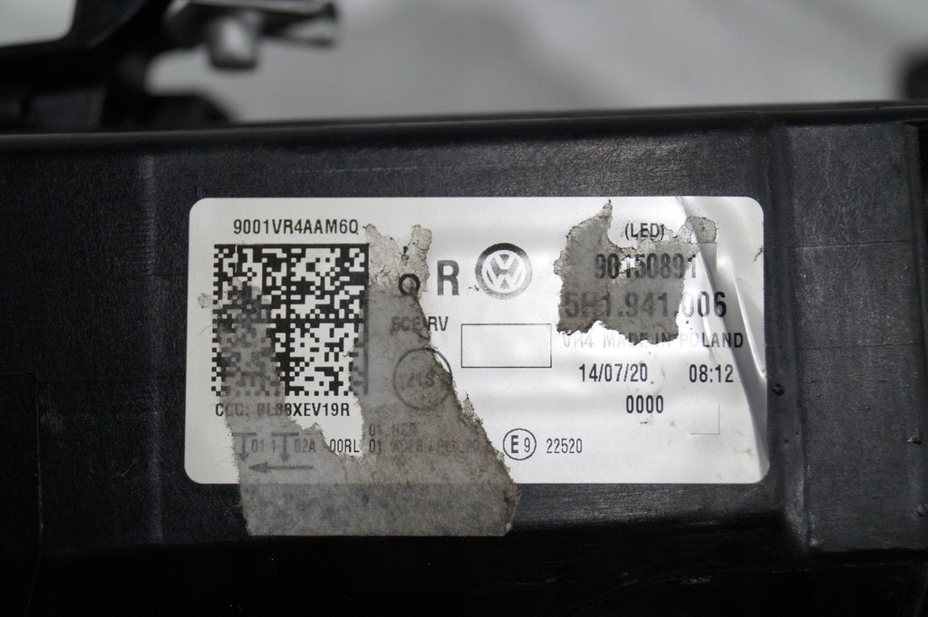 Frontscheinwerfer VW Golf VIII I 5H1941006 992941591 LED Rechts Headlight SCH7966858157lg