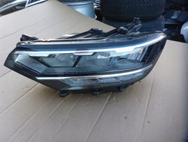 Frontscheinwerfer VW Passat B8 3G1941035Q Full LED Ein Stück (Rechts oder Links)