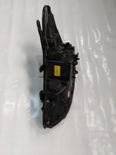 Laden Sie das Bild in den Galerie-Viewer, Frontscheinwerfer Hyundai Santa III Fe 2W92R-DM001 Xenon Rechts Headlight SCH3827561613ew