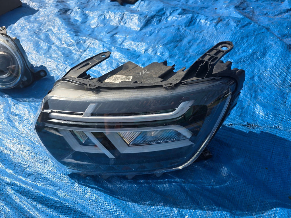 Frontscheinwerfer Dacia Duster 260602465R Full LED Links Scheinwerfer Headlight