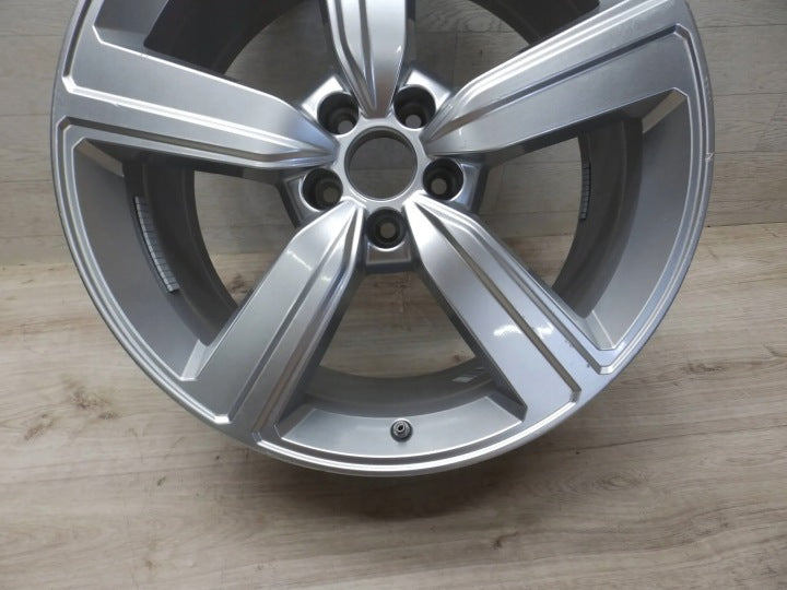 1x Alufelge 20 Zoll 9.0" 5x112 38ET 4KE601025S Audi E-Tron Rim Wheel FEL2936956537ps