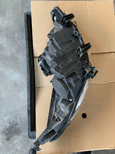 Laden Sie das Bild in den Galerie-Viewer, Frontscheinwerfer Peugeot 207 9680007080 Links Scheinwerfer Headlight