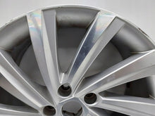 Laden Sie das Bild in den Galerie-Viewer, 1x Alufelge 17 Zoll 46ET Silber 5E3601025AS Skoda Octavia Iv Rim Wheel FEL9958955801bo