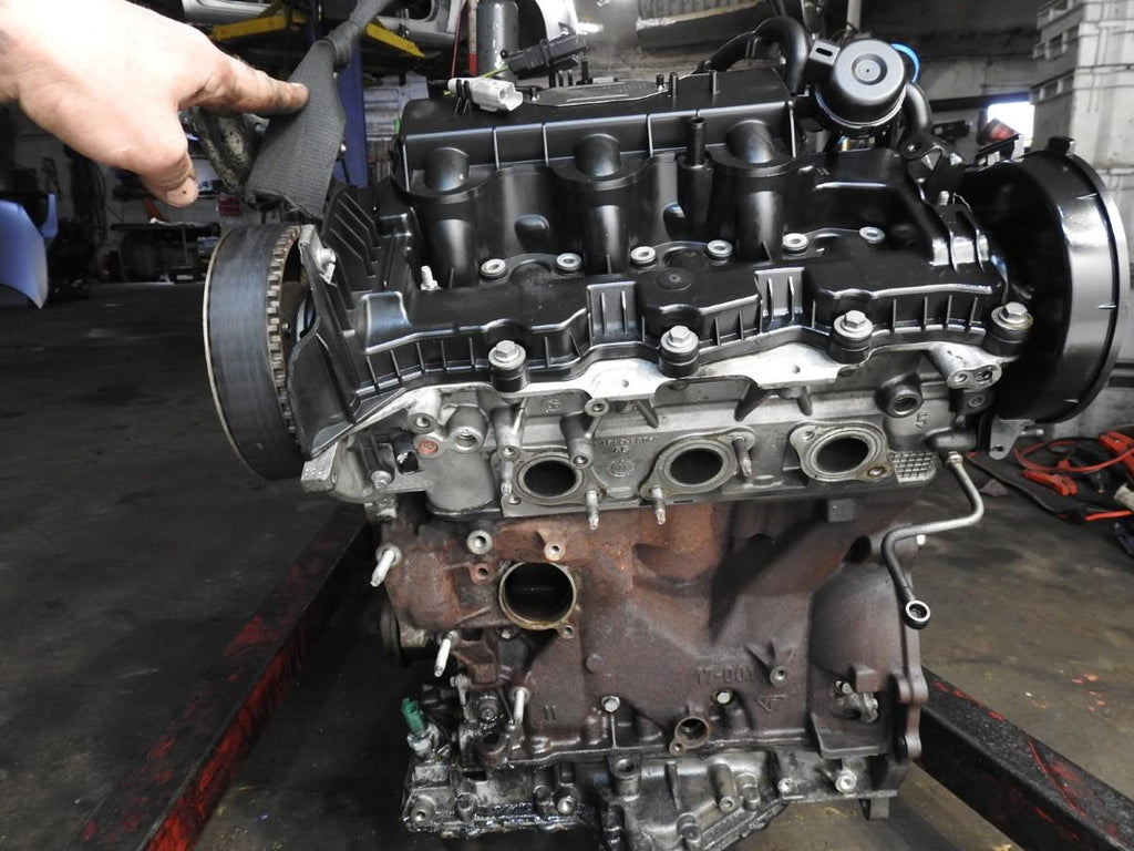 Motor Peugeot 607 10TRD1 2.7 HDI 205PS 150kW 246TKm 1999 Diesel Unkomplett