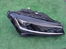 Laden Sie das Bild in den Galerie-Viewer, Frontscheinwerfer Skoda Superb III 3V1941016D Rechts Scheinwerfer Headlight SCH4420101595rm