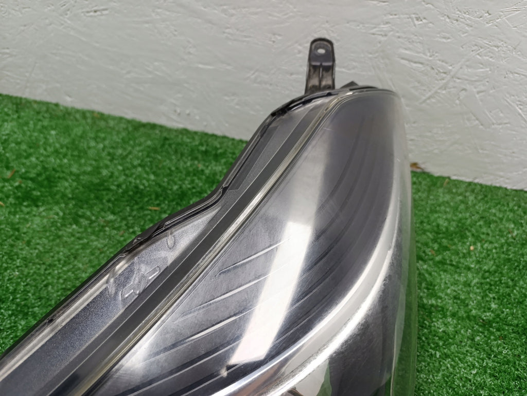 Frontscheinwerfer Toyota Yaris Links Scheinwerfer Headlight