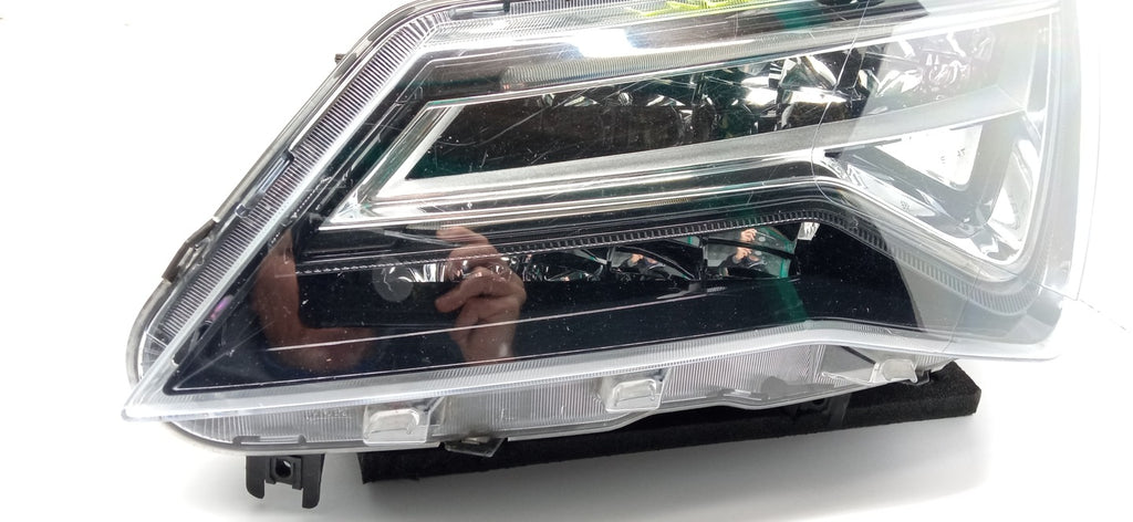 Frontscheinwerfer Seat Ateca Kh7 Khp 576941007D 90117433 Full LED Links