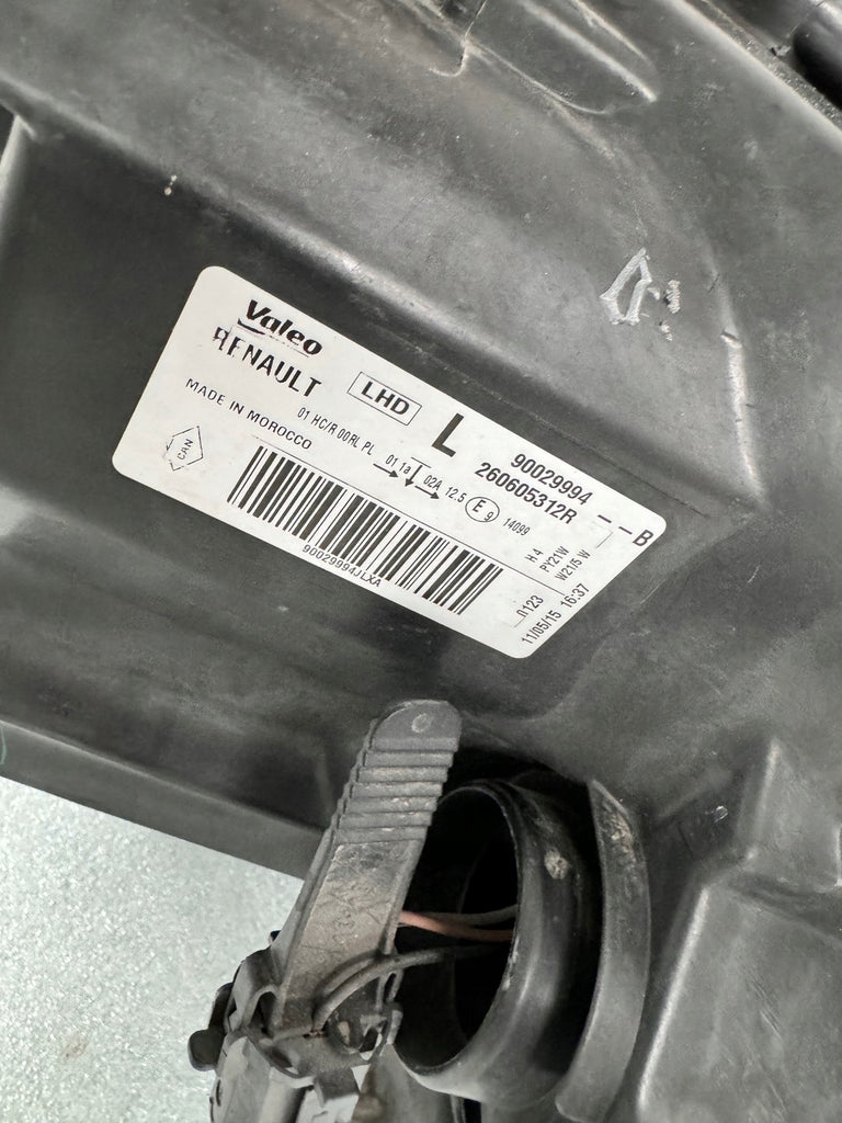 Frontscheinwerfer Dacia Sandero 260605312R Links Scheinwerfer Headlight