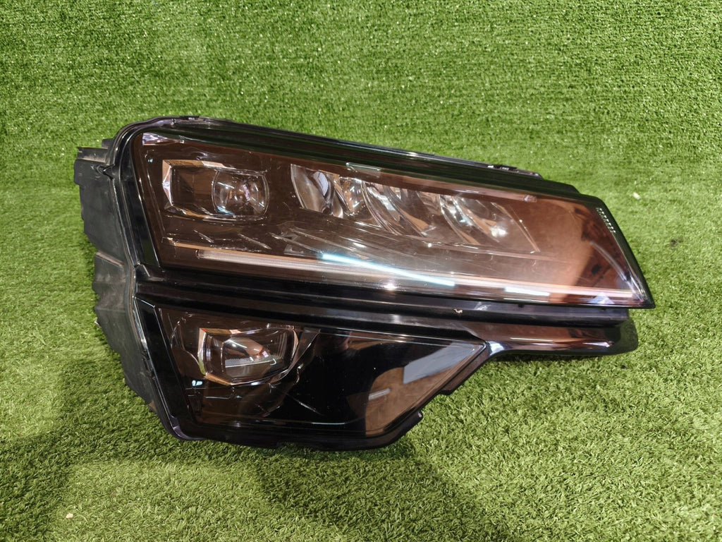 Frontscheinwerfer Skoda 57B941016B Rechts Scheinwerfer Headlight SCH9469251357gb