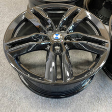 Laden Sie das Bild in den Galerie-Viewer, 4x Alufelge 18 Zoll 7.5&quot; 5x112 51ET Glanz Silber 7850456 BMW X1 F48 Rim Wheel