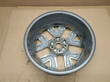 Load image into Gallery viewer, 1x Alufelge 17 Zoll 6.5" 5x114.3 40ET 52910-3W610 Kia Sportage Rim Wheel FEL5033007925em