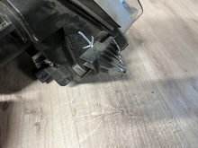 Load image into Gallery viewer, Frontscheinwerfer Toyota Proace 9808581280 Ein Stück (Rechts oder Links) SCH9416515407yp