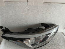 Laden Sie das Bild in den Galerie-Viewer, Frontscheinwerfer Hyundai I20 R009GBLX Rechts Scheinwerfer Headlight