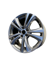 Laden Sie das Bild in den Galerie-Viewer, 1x Alufelge 18 Zoll 6856069 BMW X1 F48 Rim Wheel FEL2826937539bg