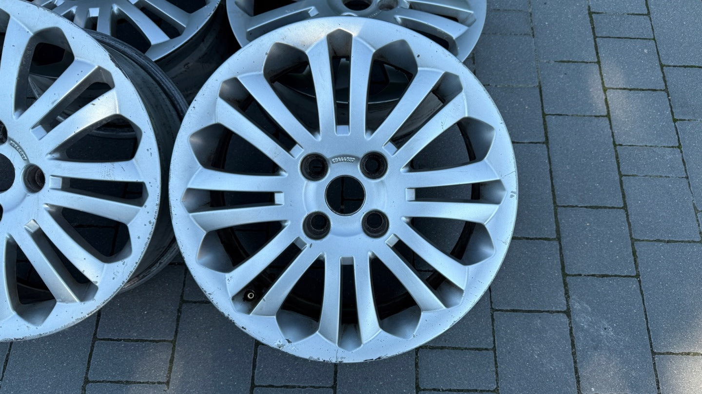 1x Alufelge 17 Zoll 7.0