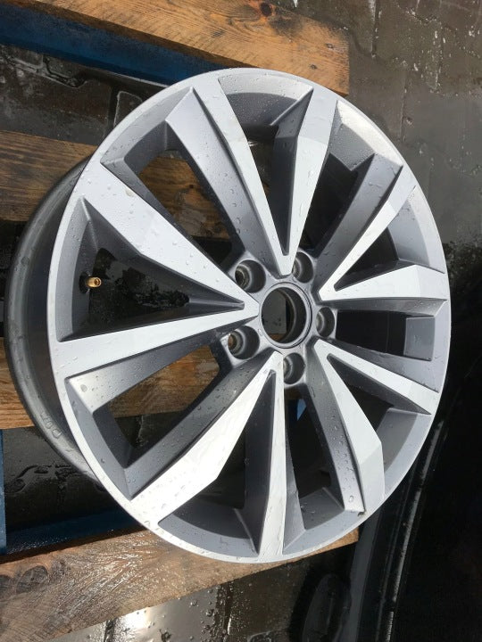 1x Alufelge 17 Zoll 2GA601025B VW Golf Viii Rim Wheel FEL8717689239qu