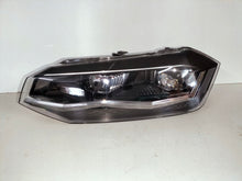 Laden Sie das Bild in den Galerie-Viewer, Frontscheinwerfer VW Polo 260107241R LED Links Scheinwerfer Headlight