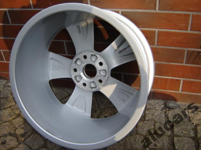 1x Alufelge 17 Zoll 7.5" 5x112 51ET Glanz Silber 8V0601025BK Audi A3 Rim Wheel