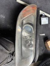 Load image into Gallery viewer, Frontscheinwerfer Volvo S80 V70 III ACR1111396 8635076 Xenon FALSE Headlight SCH9497698022ke