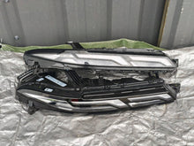 Laden Sie das Bild in den Galerie-Viewer, Frontscheinwerfer BMW X7 G07 5A9CFA4 Rechts Scheinwerfer Headlight SCH4369385619sk