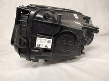 Laden Sie das Bild in den Galerie-Viewer, Frontscheinwerfer Mercedes-Benz W247 A2479062005 LED Rechts Headlight SCH6828992320rl